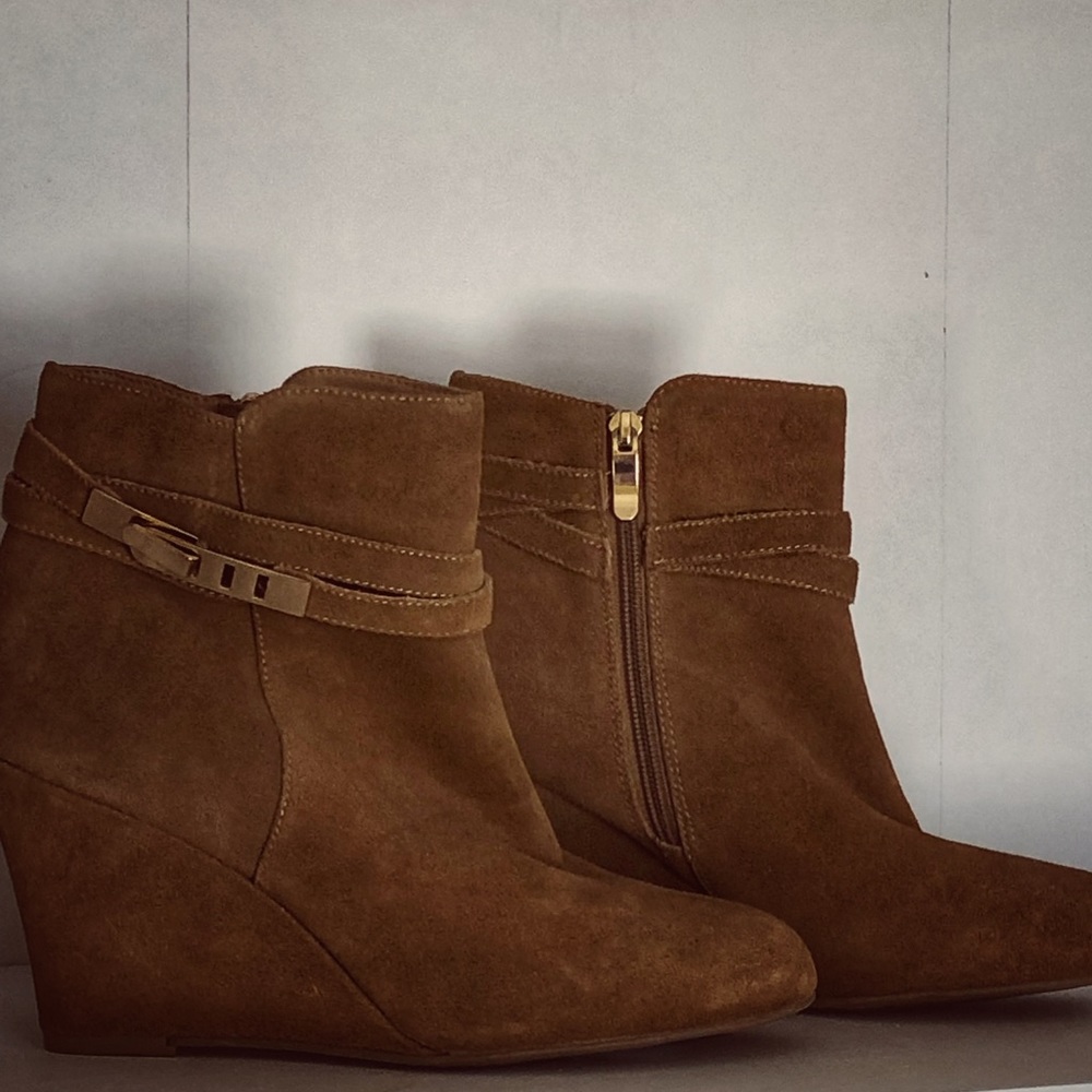 Chinese Laundry Heeled Boots